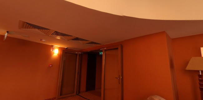 Telefonszám: Colosseum Hotel