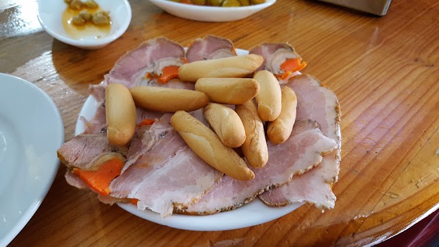 Bodega El Castillito