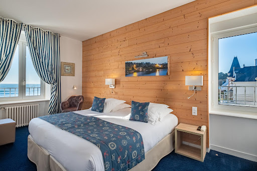 Photo de Hôtel Restaurant de La Plage à Audierne (29770)