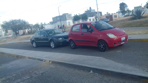 Sitio De Taxis Paseos Del Marques