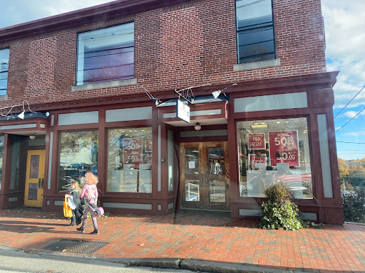 Freeport Outlets - Visual