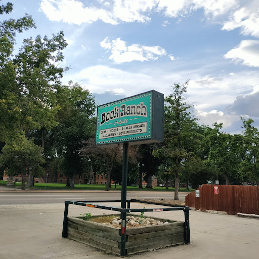 Book Ranch - Visual