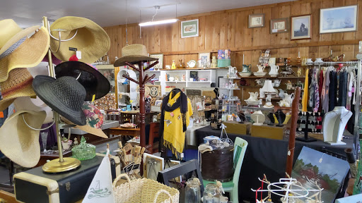 Encore Consignment Shoppe - Visual