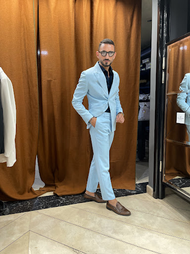bLu denim store - Visual