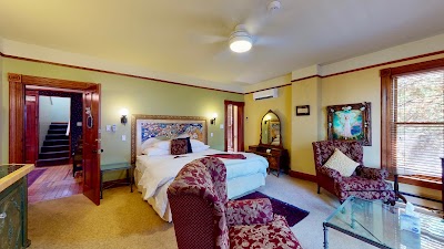 El Cuervo ABQ Guest Rooms