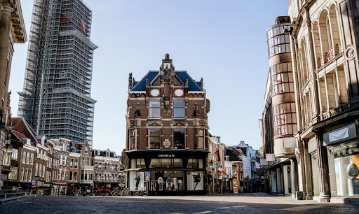 Mr R.N. van der Ham Gallery - Netherlands