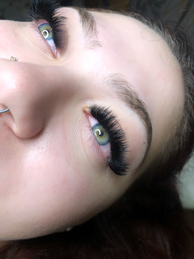Maddison Lashes - Thumbnail