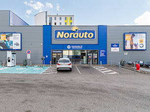Photo n°28 de Norauto Venissieux à Vénissieux (Magasin de pneus)