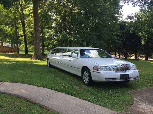 S & S Luxury Trans Service - Thumbnail