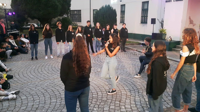 Escola Secundária Infante D. Henrique Horário de abertura