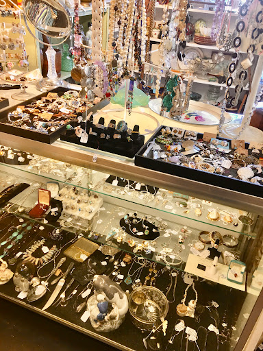 East Coast Props & Antiques - Thumbnail