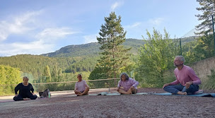 Photo n°7 de Aire naturelle de camping La Gravouse à Le Poët-en-Percip (Terrain de camping)