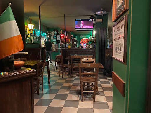 Geca Pub - Visual