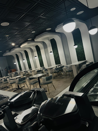 Evana's Cafe - Visual