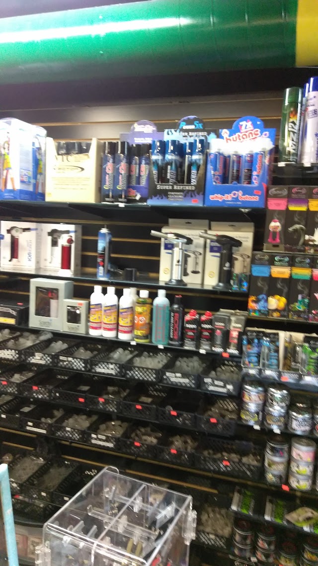 Clock Town Smoke Shop/It Is Vapor Express