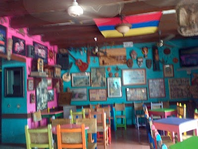 Photos of Quiebra Canto