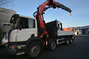 Photo n°12 de Manutention Lourde Grutage Levage Amtri à Noisy-le-Sec (Location d'installations et de machines)