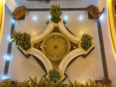 Photos of The Zagu&aacute;n Del Lago