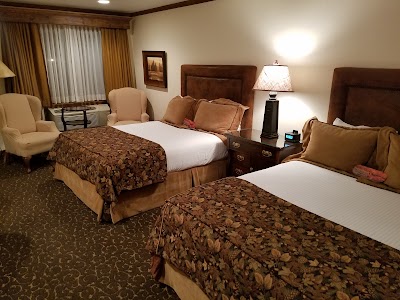 Photos of The Parkway Inn