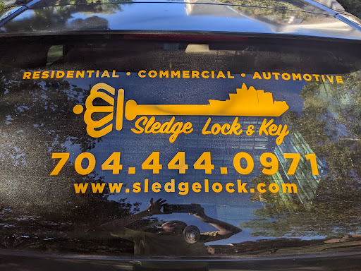 Sledge Lock & Key Logo