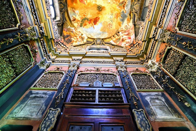 Église San Bernardino alle Ossa