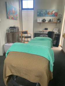 Soulful Family Massage & Wellness Chiropractic Clinic, 3 Mulgara St, Australind WA 6233, Australia