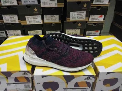shoe-store