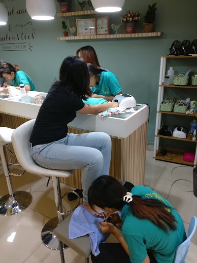 beauty-salon
