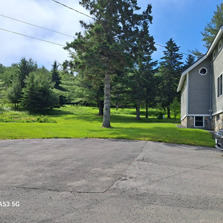 Moose River Lookout Vacation Home Rental Lodge in Rockwood