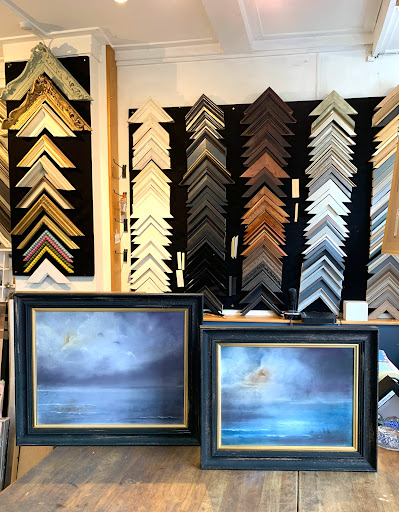 Oaktree Gallery - Visual