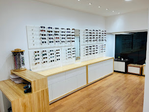Photo n°4 de OPTIQUE BENOÎT ALARY BAZAS à Bazas (Opticien)