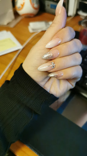 Bambi Nails - Visual