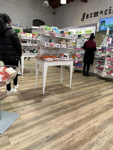 BENU Farmacia Prato N. 12 24H - Thumbnail