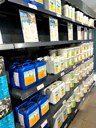 Photo n°32 de AQUANOV piscines - Magasin de piscine - Pisciniste constructeur de piscine - Rénovation et Services à Arès (Service de réparation de piscines)