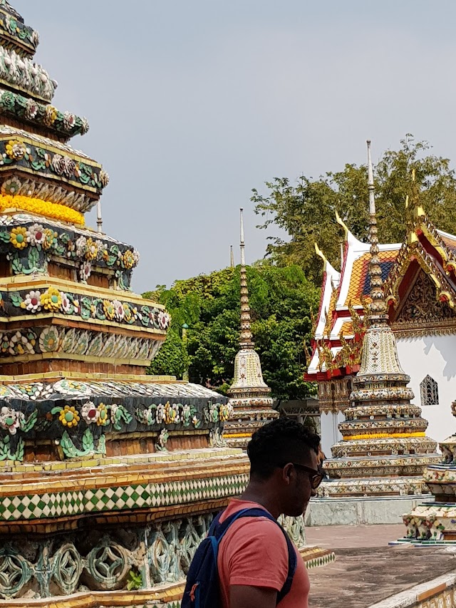 Wat Pho (Reclining Budha Statue)