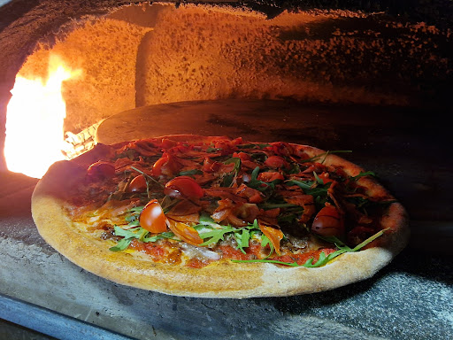 Photo 2 - Pizza ô feu de bois et distributeur 24h/24