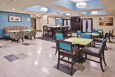 La Quinta Inn & Suites by Wyndham Oxford - Anniston