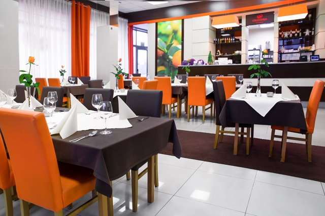 Restauracja Oranżeria | Chrzciny Lublin | Przyjęcia okolicznościowe: komunie, urodziny