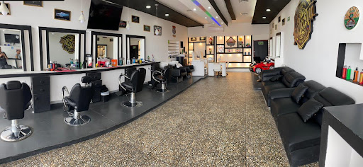 Barber Shop VIP by Kalonice Male Grooming Centro Maya