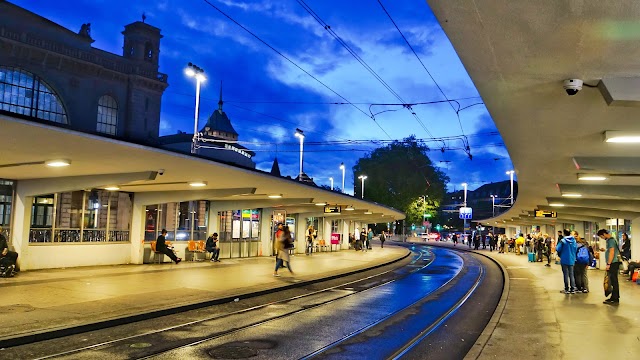 Bahnhofquai/HB