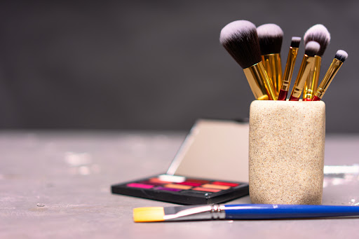 Beyond our makeup services in rishikesh, we offer personalized consultations to help you discover… post image