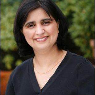 Arti Sachdev, PNW Realty Associates LLC Logo