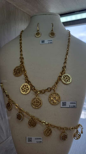 LACOLLECTIONS - Visual