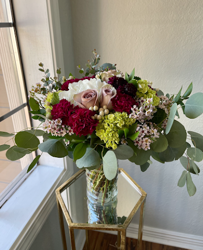 Blooms and Poodles Online Flower Shop