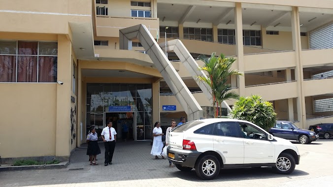 Apeksha Cancer Hospital Maharagama, Author: Chaminda Perera