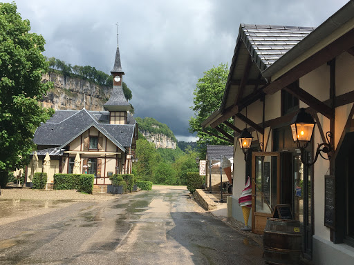 Parking des Grottes - Thumbnail