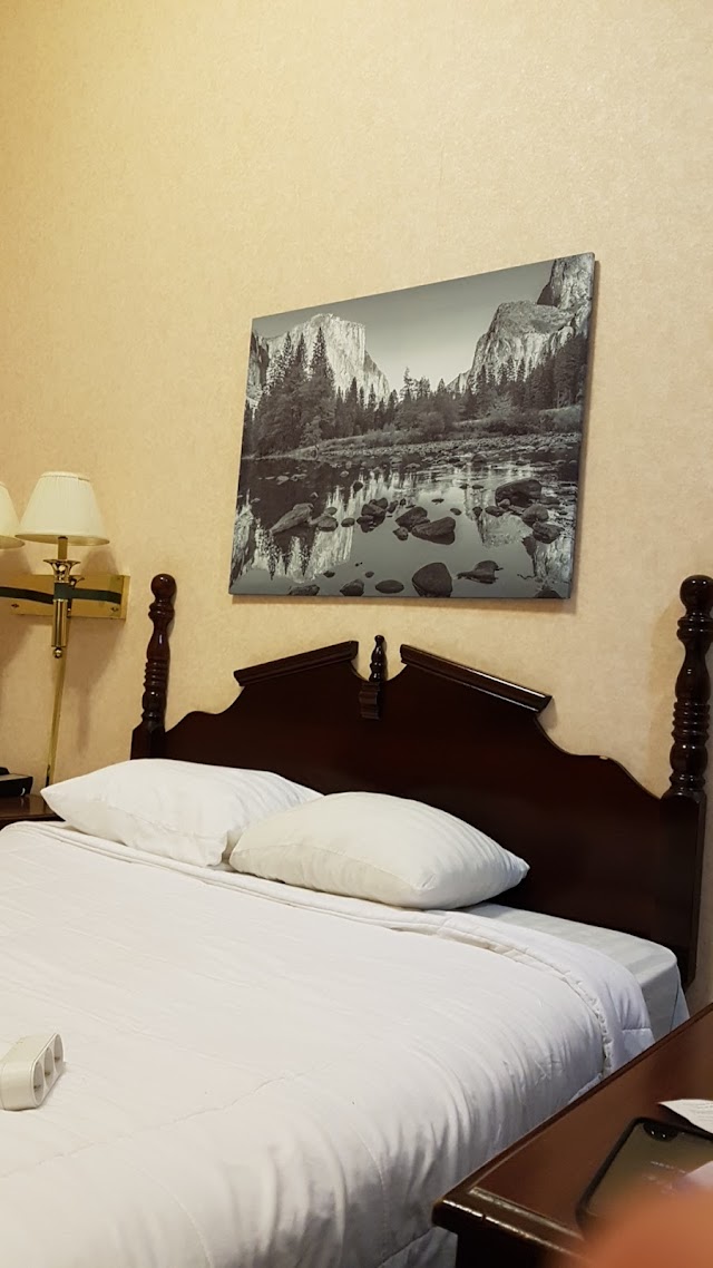 Yosemite View Lodge