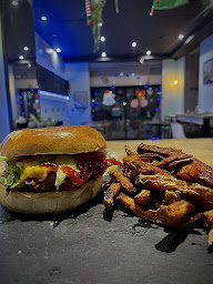 Photo n°1 de Resto’Canaille à Millau (Restaurant de hamburgers)