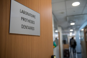 Photo n°4 de Centre Médical et Dentaire Mutualiste - Soins dentaires et ophtalmologie - Quai de la Rapée à Paris (Ophtalmologiste)