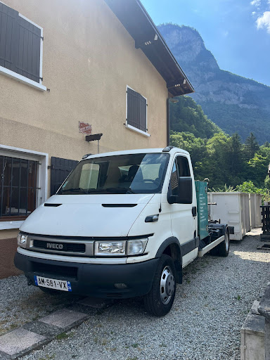 MF bennes - location de bennes et débarras